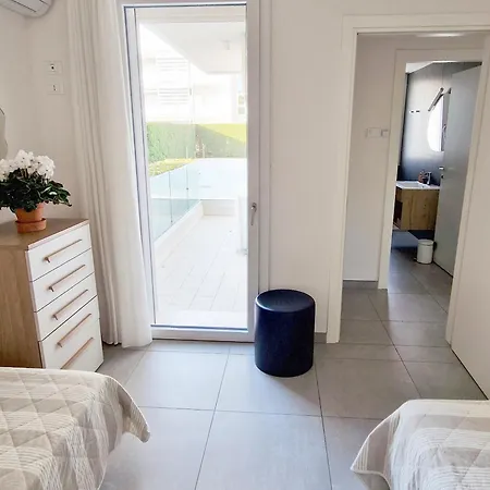 Dainese Apartments, Casa Miriam *