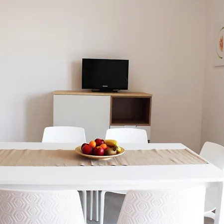 Dainese Apartments, Casa Miriam شقة *